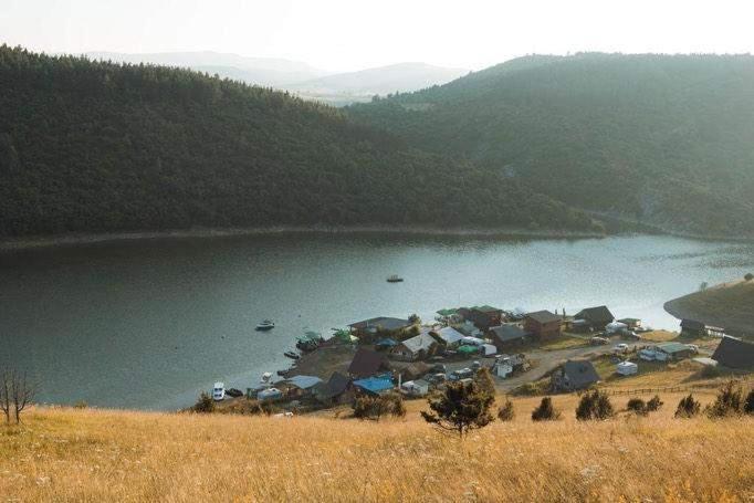 Вилла Vikendice Moskva Uvac Сеница Экстерьер фото
